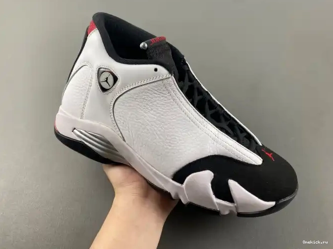 One Kick (2024) Black Jordan 487471-160 Air 14 Retro Toe 0604